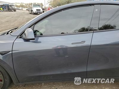 Zdjęcie 7 z 12 samochodu: 2022 TESLA MODEL Y VIN:7SAYGDEF5NF564967 - miniatura