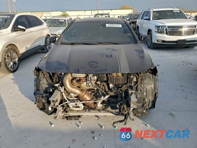 Piąte zdjęcie samochodu w środku: 2018 MERCEDES-BENZ CLA 45 AMG VIN:WDDSJ5CB9JN671306 - miniatura