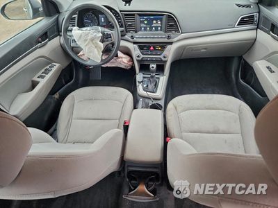 Zdjęcie 8 z 14 samochodu: 2018 HYUNDAI ELANTRA SEL VIN:5NPD84LF9JH244039 - miniatura