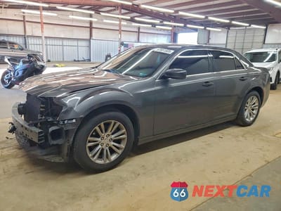 2018 CHRYSLER 300 TOURING 2C3CCAAG8JH222812 - główne zdjęcie licytacji z USA - miniatura