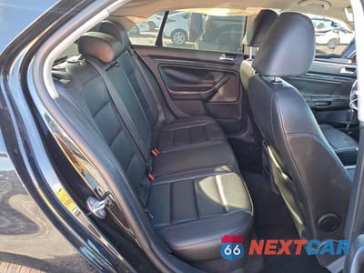 Zdjęcie 10 z 12 samochodu: 2010 VOLKSWAGEN JETTA WOLFSBURG VIN:3VWRA7AJ2AM151308 - miniatura