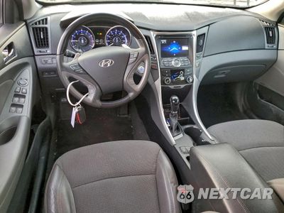 Zdjęcie 8 z 14 samochodu: 2013 HYUNDAI SONATA SE VIN:5NPEC4AC1DH751016 - miniatura