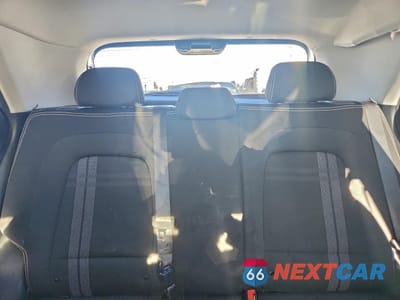 Zdjęcie 10 z 16 samochodu: 2020 HYUNDAI VENUE SEL VIN:KMHRC8A32LU015002 - miniatura