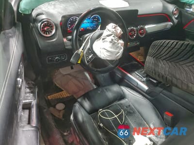 Zdjęcie 8 z 14 samochodu: 2021 MERCEDES-BENZ GLB 250 4MATIC VIN:W1N4M4HB8MW108400 - miniatura