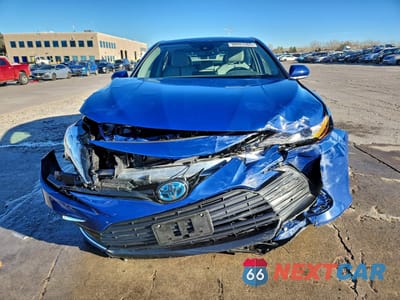 Piąte zdjęcie samochodu w środku: 2024 TOYOTA CAMRY HYBRID XLE VIN:4T1F31AK5RU066732 - miniatura