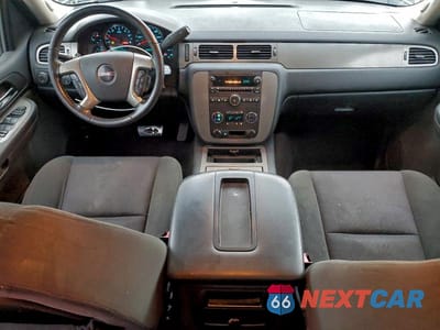 Zdjęcie 8 z 13 samochodu: 2008 GMC SIERRA K1500 VIN:2GTEK19J881263614 - miniatura