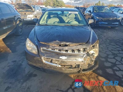 Piąte zdjęcie samochodu w środku: 2012 CHEVROLET MALIBU LS VIN:1G1ZB5E02CF153030 - miniatura