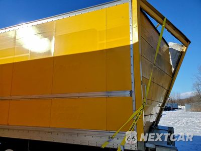 Trzecie zdjęcie samochodu z tyłu: 2020 INTERNATIONAL MV607 BOX TRUCK VIN:3HAEUMML3LL142982 - miniatura