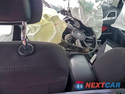 Zdjęcie 8 z 13 samochodu: 2019 DODGE JOURNEY SE VIN:3C4PDCBB8KT719666 - miniatura