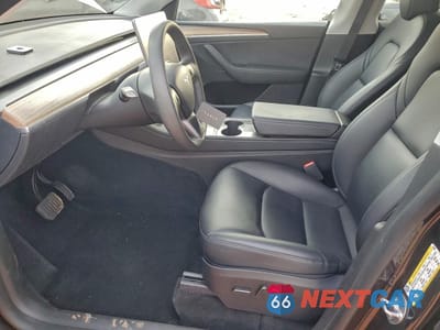 Zdjęcie 7 z 13 samochodu: 2024 TESLA MODEL Y VIN:7SAYGDEE9RF983580 - miniatura