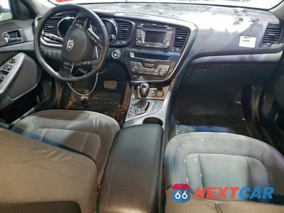 Zdjęcie 8 z 12 samochodu: 2012 KIA OPTIMA HYBRID VIN:KNAGM4AD7C5020195 - miniatura