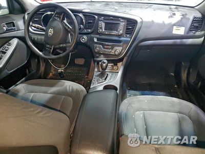 Zdjęcie 8 z 12 samochodu: 2012 KIA OPTIMA HYBRID VIN:KNAGM4AD7C5020195 - miniatura