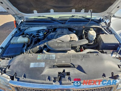 Zdjęcie 12 z 15 samochodu: 2003 GMC YUKON XL DENALI VIN:1GKFK66U53J333833 - miniatura