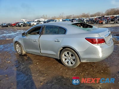 Drugie zdjęcie samochodu z przodu: 2010 BUICK LACROSSE CXL VIN:1G4GC5EG1AF275590 - miniatura