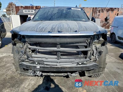 Piąte zdjęcie samochodu w środku: 2023 GMC YUKON XL DENALI VIN:1GKS2JKLXPR201723 - miniatura