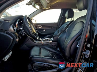 Zdjęcie 7 z 13 samochodu: 2016 MERCEDES-BENZ GLC 300 VIN:WDC0G4JB9GF102109 - miniatura