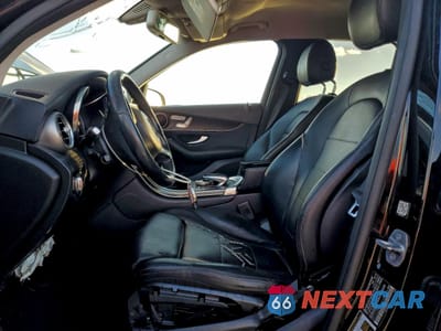 Zdjęcie 7 z 13 samochodu: 2016 MERCEDES-BENZ GLC 300 VIN:WDC0G4JB9GF102109 - miniatura