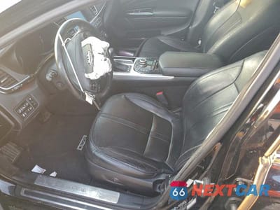 Zdjęcie 7 z 11 samochodu: 2017 KIA K900 VIN:KNALT4D31H6035524 - miniatura