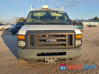 Piąte zdjęcie samochodu w środku: 2014 FORD E250 DELIVERY VAN VIN:1FTNE2EL1EDA14205 - miniatura