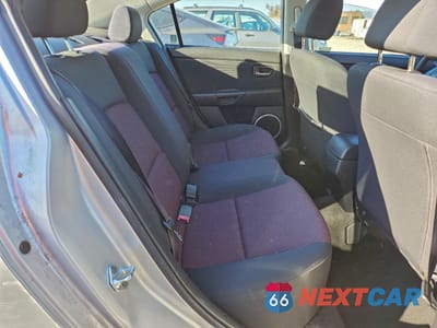 Zdjęcie 10 z 12 samochodu: 2006 MAZDA 3 S VIN:JM1BK324161448111 - miniatura