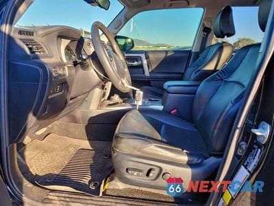Zdjęcie 7 z 14 samochodu: 2021 TOYOTA 4RUNNER SR5/SR5 PREMIUM VIN:JTEBU5JR8M5891795 - miniatura