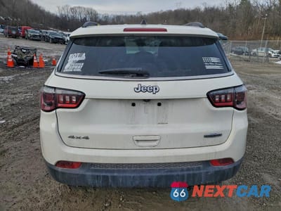 Zdjęcie 6 z 13 samochodu: 2021 JEEP COMPASS LATITUDE VIN:3C4NJDBB7MT562575 - miniatura