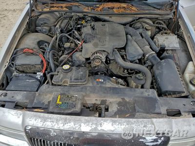 Zdjęcie 11 z 13 samochodu: 2005 MERCURY GRAND MARQUIS LS VIN:2MEFM75W65X642413 - miniatura