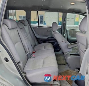Zdjęcie 10 z 13 samochodu: 2005 TOYOTA HIGHLANDER VIN:JTEGD21A550126251 - miniatura