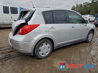 Trzecie zdjęcie samochodu z tyłu: 2008 NISSAN VERSA S VIN:3N1BC13E68L378192 - miniatura