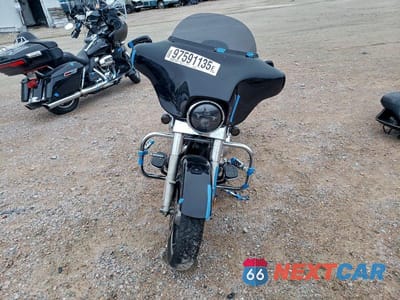 Drugie zdjęcie samochodu z przodu: 2013 HARLEY-DAVIDSON FLHX STREET GLIDE VIN:1HD1KBM13DB628818 - miniatura