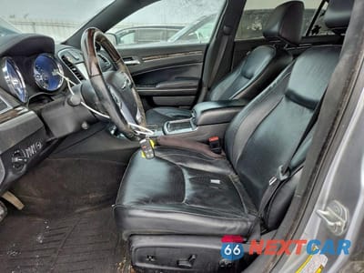 Zdjęcie 7 z 12 samochodu: 2011 CHRYSLER 300C VIN:2C3CA6CT3BH522563 - miniatura