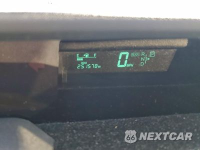 Zdjęcie 9 z 14 samochodu: 2004 TOYOTA PRIUS VIN:JTDKB20U840037952 - miniatura