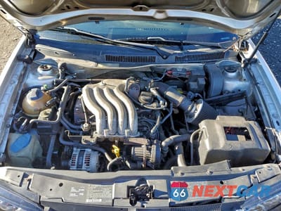 Zdjęcie 11 z 12 samochodu: 2001 VOLKSWAGEN GOLF GLS VIN:9BWGT61J114048123 - miniatura