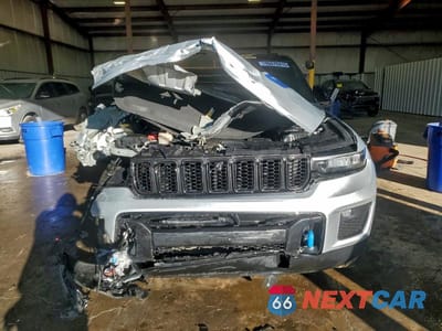 Piąte zdjęcie samochodu w środku: 2022 JEEP GRAND CHEROKEE TRAILHAWK 4XE VIN:1C4RJYC65N8747850 - miniatura