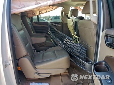 Zdjęcie 11 z 12 samochodu: 2017 CHEVROLET SUBURBAN C1500 LT VIN:1GNSCHKCXHR375642 - miniatura