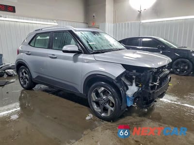 Czwarte zdjęcie samochodu z boku: 2022 HYUNDAI VENUE SEL VIN:KMHRC8A33NU149343 - miniatura