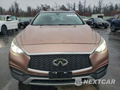 Piąte zdjęcie samochodu w środku: 2018 INFINITI QX30 PURE VIN:SJKCH5CRXJA002375 - miniatura