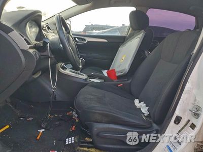 Zdjęcie 7 z 11 samochodu: 2015 NISSAN SENTRA S VIN:3N1AB7AP3FY364126 - miniatura