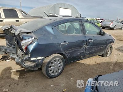 Trzecie zdjęcie samochodu z tyłu: 2016 NISSAN VERSA S VIN:3N1CN7AP6GL913509 - miniatura