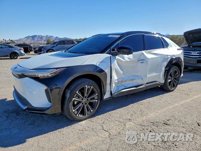 2024 TOYOTA BZ4X XLE JTMAAAAA8RA033169 - główne zdjęcie licytacji z USA - miniatura