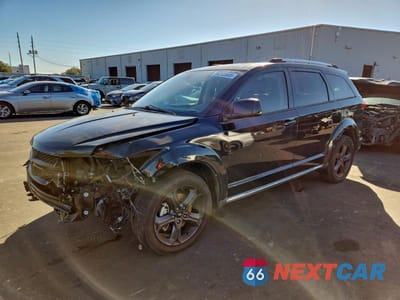 2020 DODGE JOURNEY CROSSROAD 3C4PDCGB6LT262110 - główne zdjęcie licytacji z USA - miniatura
