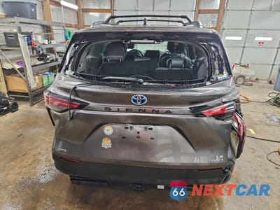 Zdjęcie 6 z 16 samochodu: 2022 TOYOTA SIENNA LE VIN:5TDKSKFC6NS049840 - miniatura