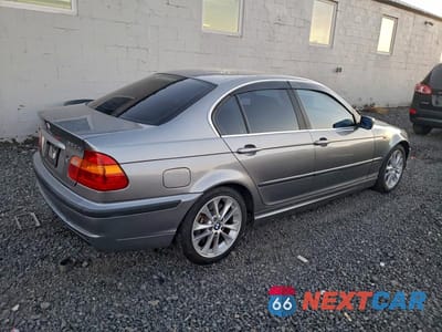 Trzecie zdjęcie samochodu z tyłu: 2003 BMW 330 XI VIN:WBAEW53493PN31643 - miniatura