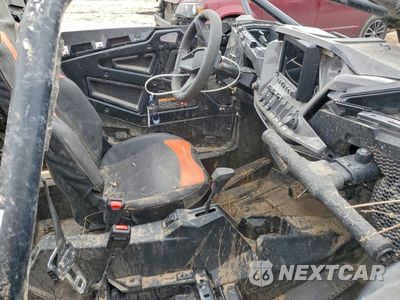 Piąte zdjęcie samochodu w środku: 2025 POLARIS RZR XP UTILITY VEHICLE VIN:3NSNMF997SF047902 - miniatura