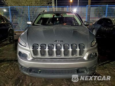 Piąte zdjęcie samochodu w środku: 2017 JEEP CHEROKEE LATITUDE VIN:1C4PJLCB8HW664016 - miniatura