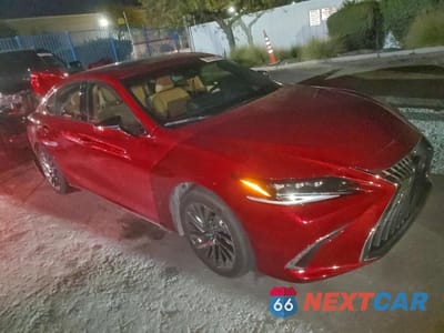 Czwarte zdjęcie samochodu z boku: 2024 LEXUS ES 300H BASE VIN:58AFA1C1XRU043014 - miniatura