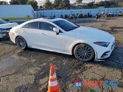 Czwarte zdjęcie samochodu z boku: 2020 MERCEDES-BENZ CLS 450 VIN:WDD2J5JBXLA048502 - miniatura