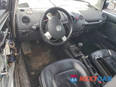 Zdjęcie 8 z 12 samochodu: 2006 VOLKSWAGEN NEW BEETLE TDI OPTION PACKAGE 2 VIN:3VWSR31C26M416112 - miniatura