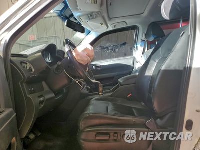 Zdjęcie 7 z 15 samochodu: 2012 HONDA PILOT TOURING VIN:5FNYF4H97CB052145 - miniatura