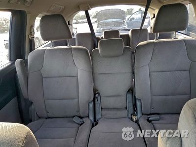 Zdjęcie 10 z 14 samochodu: 2016 HONDA ODYSSEY SE VIN:5FNRL5H37GB116110 - miniatura